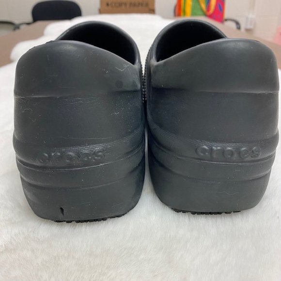 LIKE NEW Crocs Felicity Dual Comfort Non-Slip Nurse Work Clogs, size 10 - Picture 11 of 13